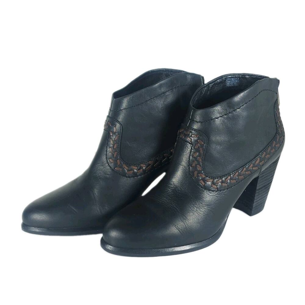 UGG Women's Charlotte US8 Black Leather Wool Lined Heeled Ankle Booties Boots